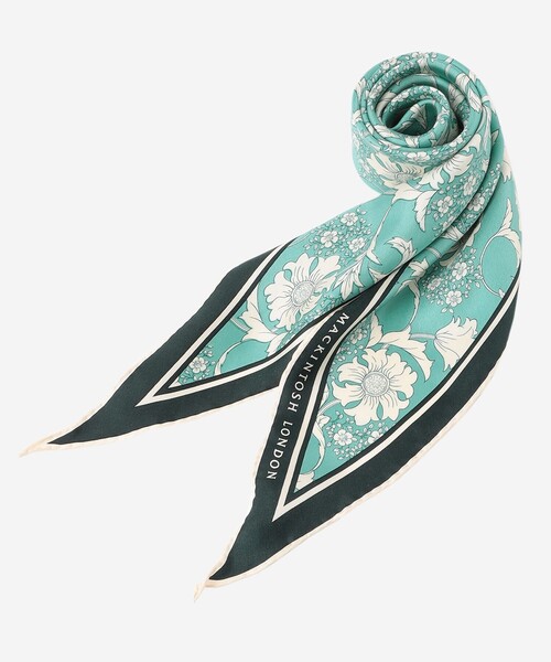 MACKINTOSH LONDON(マッキントッシュ ロンドン)の「【婦人画報掲載】【Diamond Shape Scarf/ダイヤモンドシェイプスカーフ】【BIBURY FLOWER】バイブリーダイヤモンドシェイプスカーフ(ストール/ショール・レディース・グリーン系その他4/ライトブルー/オレンジ・FREE)」の5枚目の写真