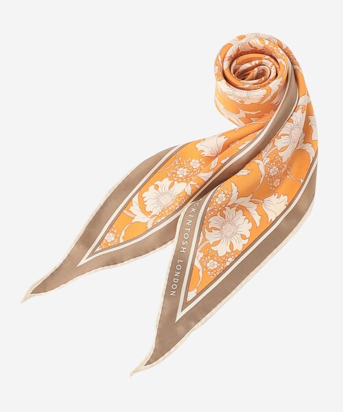 MACKINTOSH LONDON(マッキントッシュ ロンドン)の「【婦人画報掲載】【Diamond Shape Scarf/ダイヤモンドシェイプスカーフ】【BIBURY FLOWER】バイブリーダイヤモンドシェイプスカーフ(ストール/ショール・レディース・グリーン系その他4/ライトブルー/オレンジ・FREE)」の4枚目の写真