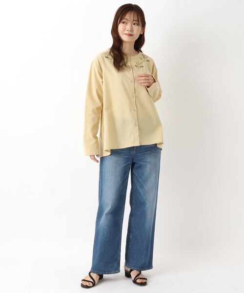 one'sterrace(ワンズテラス)の「綿麻 ミモザ刺繍 前開きブラウス(シャツ/ブラウス・レディース・グレー系その他7/アイボリー系8/イエロー系8・02)」の16枚目の写真