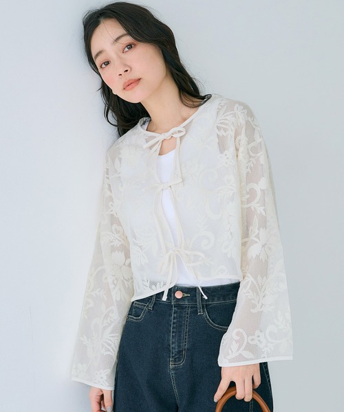 coca(coca)(コカ)の「【WEB限定セール】フロッキーレースリボンカーディガン(カーディガン/ボレロ・レディース・アイボリー・L/M)」の1枚目の写真
