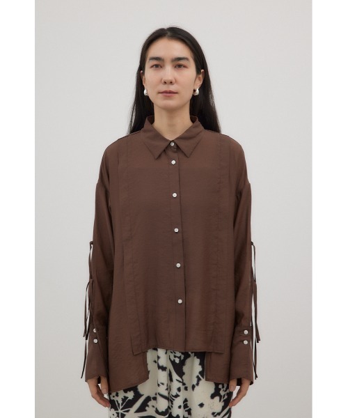 crie conforto（クリーコンフォルト）の「スリーブスラッシュシアーシャツ　羽織り / 長袖（シャツ/ブラウス・レディース・ライトイエロー/アイボリー/ブラック/ブラウン・FREE）」の17枚目の写真