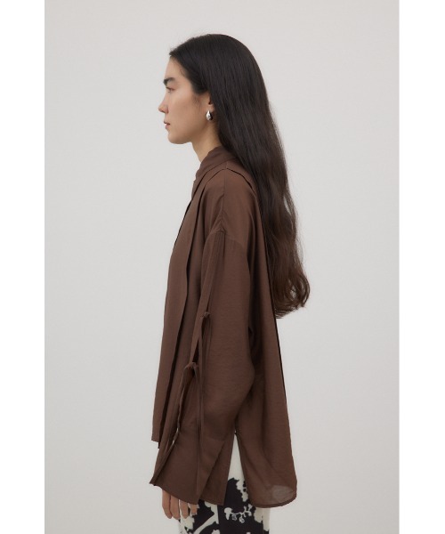 crie conforto（クリーコンフォルト）の「スリーブスラッシュシアーシャツ　羽織り / 長袖（シャツ/ブラウス・レディース・ライトイエロー/アイボリー/ブラック/ブラウン・FREE）」の18枚目の写真