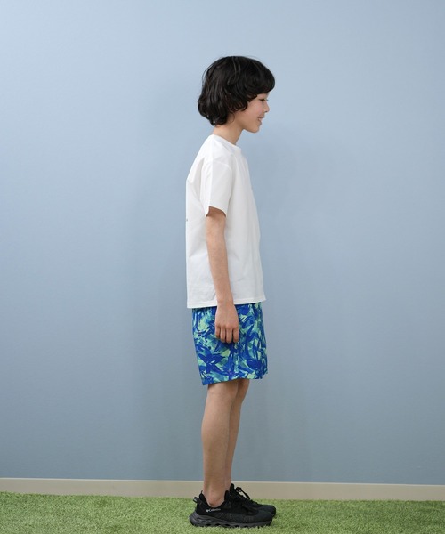 RUSTY（ラスティ）の「RUSTY/ラスティー デザイン半袖Tシャツ キッズ UVケア ラッシュガード 965502（ラッシュガード・キッズ・チャコールグレー/ブラック/ホワイト・150cm/160cm/130cm/140cm）」の8枚目の写真