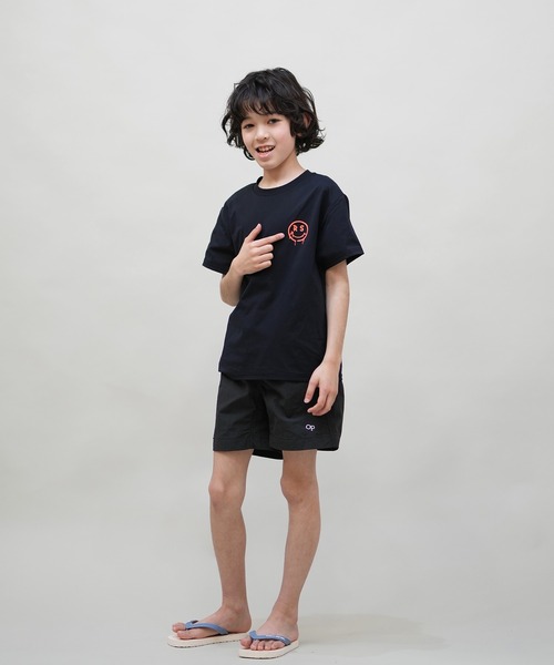 RUSTY（ラスティ）の「RUSTY/ラスティー デザイン半袖Tシャツ キッズ UVケア ラッシュガード 965502（ラッシュガード・キッズ・チャコールグレー/ブラック/ホワイト・150cm/160cm/130cm/140cm）」の12枚目の写真