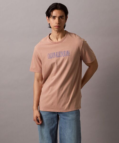 Calvin Klein(カルバン・クライン)の「【ユニセックス】ショートスリーブ アシッドウォッシュTシャツ(Tシャツ/カットソー・メンズ・ブラック系その他/ブルー系その他/グリーン系その他/オレンジ系その他・S/M/L/XL)」の13枚目の写真
