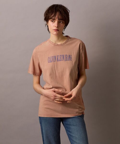 Calvin Klein(カルバン・クライン)の「【ユニセックス】ショートスリーブ アシッドウォッシュTシャツ(Tシャツ/カットソー・メンズ・ブラック系その他/ブルー系その他/グリーン系その他/オレンジ系その他・S/M/L/XL)」の15枚目の写真