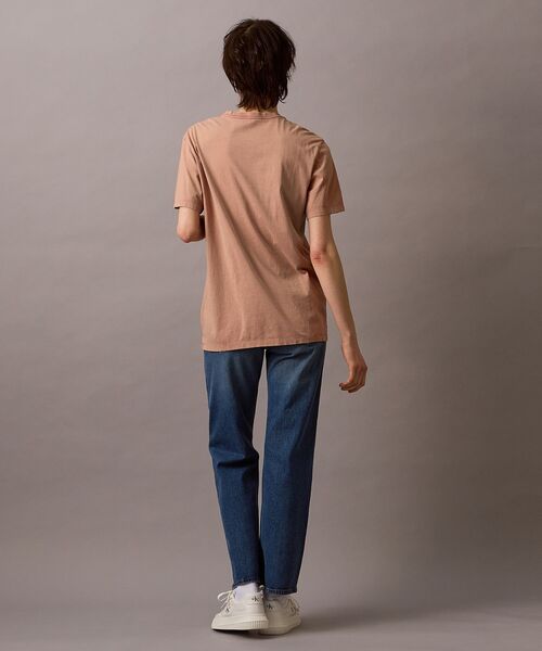 Calvin Klein(カルバン・クライン)の「【ユニセックス】ショートスリーブ アシッドウォッシュTシャツ(Tシャツ/カットソー・メンズ・ブラック系その他/ブルー系その他/グリーン系その他/オレンジ系その他・S/M/L/XL)」の17枚目の写真