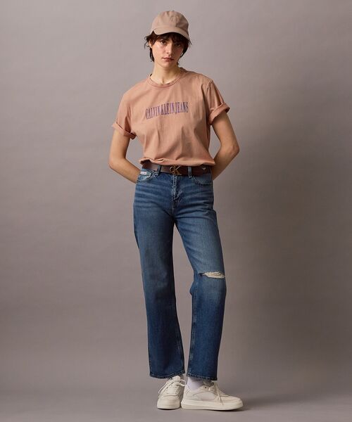 Calvin Klein(カルバン・クライン)の「【ユニセックス】ショートスリーブ アシッドウォッシュTシャツ(Tシャツ/カットソー・メンズ・ブラック系その他/ブルー系その他/グリーン系その他/オレンジ系その他・S/M/L/XL)」の18枚目の写真