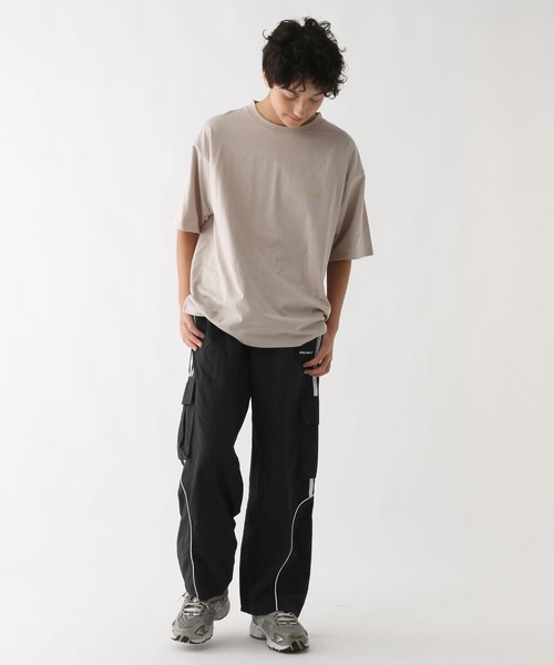 GLOBAL WORK(グローバルワーク)の「ナイロンラインパンツ/AND YUA ANY/291947(カーゴパンツ・キッズ・ブラック/ネイビー・SMALL/MEDIUM/LARGE)」の18枚目の写真