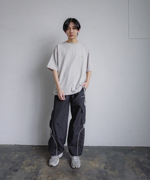 GLOBAL WORK(グローバルワーク)の「ナイロンラインパンツ/AND YUA ANY/291947(カーゴパンツ・キッズ・ブラック/ネイビー・SMALL/MEDIUM/LARGE)」の6枚目の写真