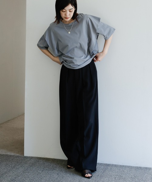 select MOCA Et(セレクトモカエト)の「【Et】Flared Double Sleeve Tops(Tシャツ/カットソー・レディース・ブラック/グレー・FREE)」の12枚目の写真