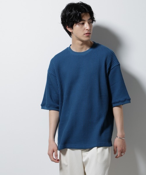 NANO universe(ナノユニバース)の「オニワッフルビッグTシャツ 五分袖(Tシャツ/カットソー・メンズ・ブルー/ダークグリーン/ホワイト/スミクロ・L/M/XL)」の12枚目の写真