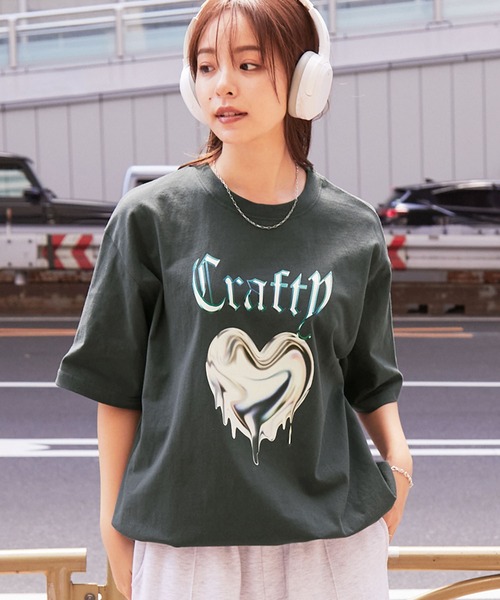 メタリックデザインロゴプリント ドロスト半袖Tシャツ（Tシャツ
