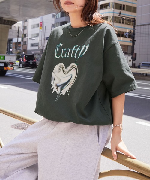 セール】メタリックデザインロゴプリント ドロスト半袖Tシャツ