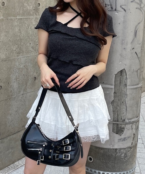 meJane(ミージェーン)の「ホルターネックメロウトップス(Tシャツ/カットソー・レディース・ベージュ/ブラック/グレー・FREE)」の16枚目の写真