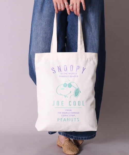 PEANUTS（ピーナッツ）の「(ACT)【PEANUTS】刺繍 トートバッグ（トートバッグ・レディース・アイボリー系1/アイボリー系2/アイボリー系3・ONE SIZE）」の2枚目の写真