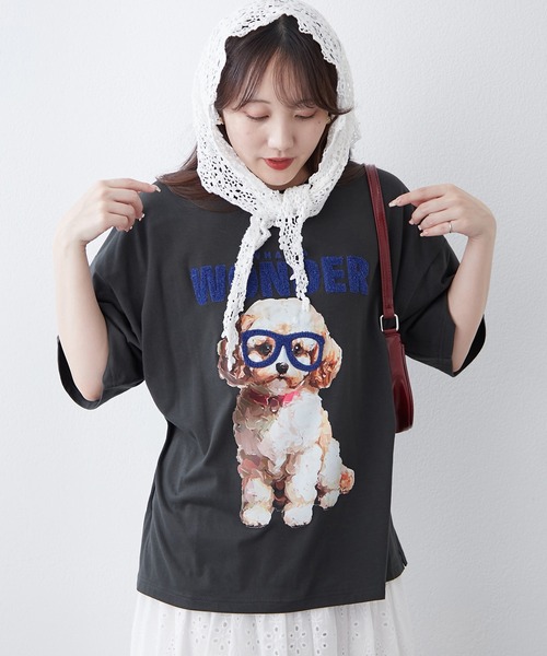 continuer de NICE CLAUP（コンティニューデナイスクラップ）の「メガネ犬半袖Ｔ（Tシャツ/カットソー・レディース・オフホワイト/スミクロ/オートミール・FREE）」の2枚目の写真