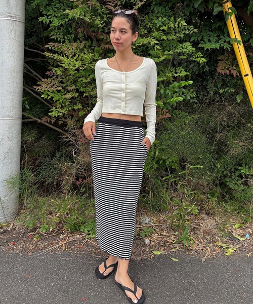 ROXY(ロキシー)の「MIXTURE SKIRT/ロキシーウエストゴムリブスカート(スカート・レディース・ベージュ/ホワイト・SMALL/MEDIUM/LARGE)」の3枚目の写真