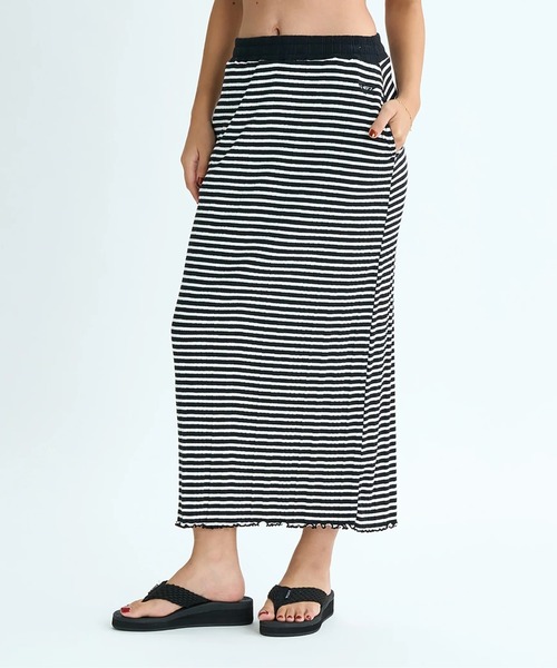 ROXY(ロキシー)の「MIXTURE SKIRT/ロキシーウエストゴムリブスカート(スカート・レディース・ベージュ/ホワイト・SMALL/MEDIUM/LARGE)」の8枚目の写真