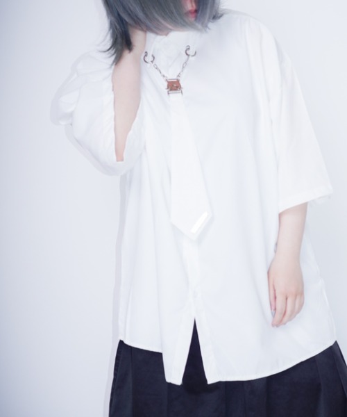 ブラウス シャツ Z)「BLINGLEADS」プレート付ネクタイ半袖シャツ/ABM21599 レディース メンズ Z)【BLINGLEADS】ﾌﾟﾚｰﾄ付ﾈｸﾀｲ半袖ｼｬﾂ/ABM21599（シャツ/ブラウス