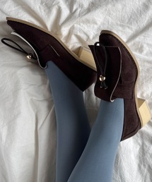 POMUM&ARTS（ポームムアンドアーツ）の「suede flap loafer / スウェード フラップ ローファー（ローファー）」