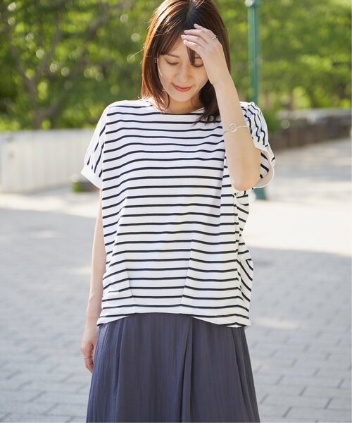 ikka（イッカ）の「【プチプラ1990円（税抜）】冷感ドルマンタックプルオーバー【親子コーデ】（Tシャツ/カットソー・レディース・ベージュ/グリーン/ブラック/オフホワイト/オレンジ・M/L/S）」の11枚目の写真
