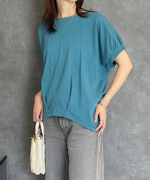 ikka（イッカ）の「【プチプラ1990円（税抜）】冷感ドルマンタックプルオーバー【親子コーデ】（Tシャツ/カットソー・レディース・ベージュ/グリーン/ブラック/オフホワイト/オレンジ・M/L/S）」の4枚目の写真
