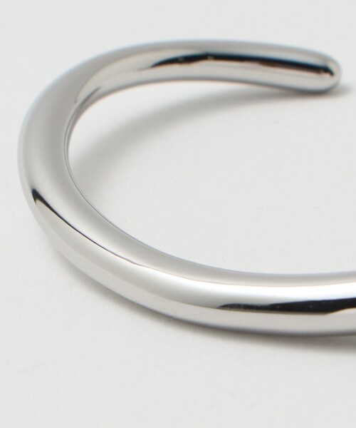 green label relaxing(グリーンレーベルリラクシング)の「メタルバー バングル(バングル/リストバンド・レディース・シルバー/ゴールド・FREE)」の10枚目の写真