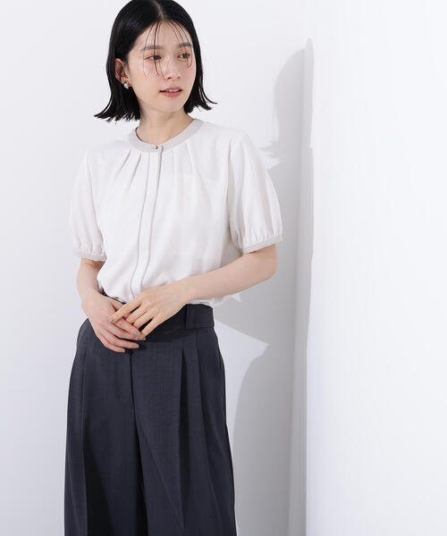 N.（N. Natural Beauty Basic）（エヌエヌナチュラルビューティーベーシック）の「バイカラートリミングブラウス（シャツ/ブラウス・レディース・ピンクベージュ/オフホワイト/チャコールグレー・MEDIUM）」の4枚目の写真