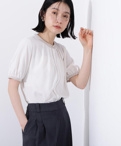 N.（N. Natural Beauty Basic）（エヌエヌナチュラルビューティーベーシック）の「バイカラートリミングブラウス（シャツ/ブラウス・レディース・ピンクベージュ/オフホワイト/チャコールグレー・MEDIUM）」の8枚目の写真