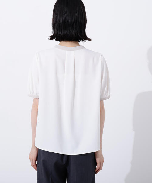 N.（N. Natural Beauty Basic）（エヌエヌナチュラルビューティーベーシック）の「バイカラートリミングブラウス（シャツ/ブラウス・レディース・ピンクベージュ/オフホワイト/チャコールグレー・MEDIUM）」の13枚目の写真