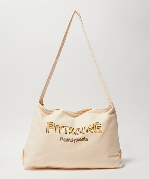 The Bagmati（ザバグマティ）の「The Bagmati/バグマティ ダックキャンバス ショルダーバッグ 大容量（ショルダーバッグ・レディース・ベージュ系2・FREE）」の2枚目の写真