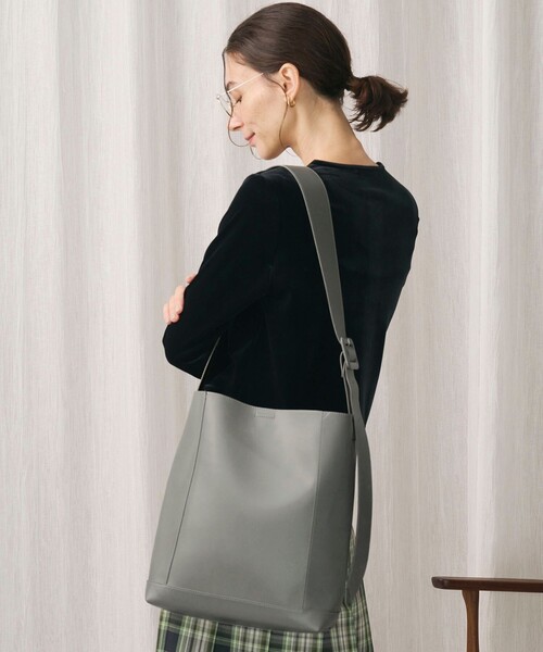 リーズ・ユナイテッド　オフィシャルショルダーバッグ BEAUTY＆YOUTH UNITED ARROWS ショルダーバッグ バッグ レザー ジップ