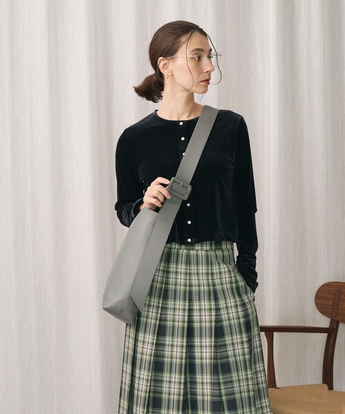 BEAUTY&YOUTH UNITED ARROWS（ビューティーアンドユースユナイテッドアローズ）の「ソフト ワイドベルト ビッグ ショルダーバッグ 2（ショルダーバッグ・レディース・ブラック/グレー/ブラウン・FREE）」の8枚目の写真