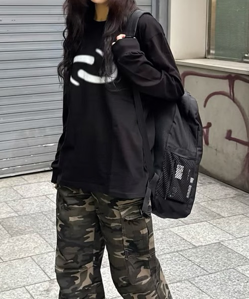DAYDAY(デイデイ)の「スピンロゴ L/S Tシャツ(Tシャツ/カットソー・レディース・ネイビー/グレイッシュベージュ/ブラック・M/L/XL)」の8枚目の写真