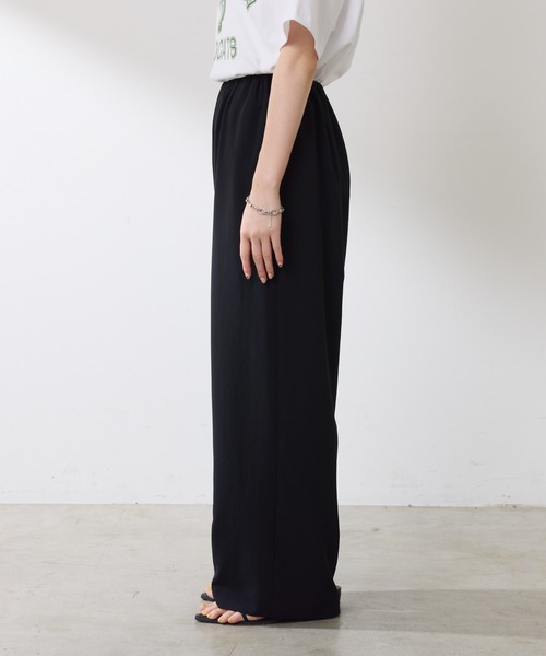 COLLAGE GALLARDAGALANTE(コラージュガリャルダガランテ)の「ジャージイージーパンツ/セットアップ可(その他パンツ・レディース・オフホワイト/ブラック・FREE)」の19枚目の写真