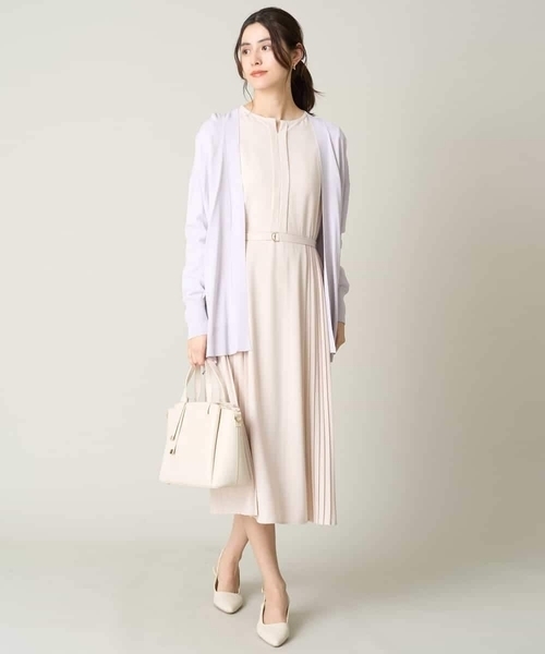 a.v.v（アーヴェヴェ）の「【UVカット】さらさらタッチミドル丈トッパーカーディガン（カーディガン/ボレロ・レディース・ブラック/ホワイト/ライトグレー・40/42/38/34/36）」の15枚目の写真