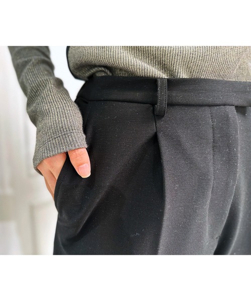 FLUMOR(フラマー)の「ツイルジャージータックパンツ【セットアップ対応】【入卒式】【オケージョン】(スラックス・レディース・ブラック/グレー・38)」の11枚目の写真