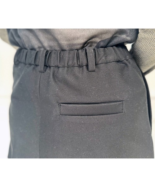 FLUMOR(フラマー)の「ツイルジャージータックパンツ【セットアップ対応】【入卒式】【オケージョン】(スラックス・レディース・ブラック/グレー・38)」の12枚目の写真