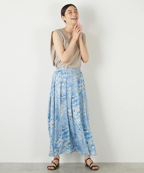 MELROSE claire（メルローズ クレール）の「【ナノキャラメルフレアーシルエットノースリーブプル】（Tシャツ/カットソー・レディース・ベージュ/ネイビー/カーキ・FREE）」の10枚目の写真