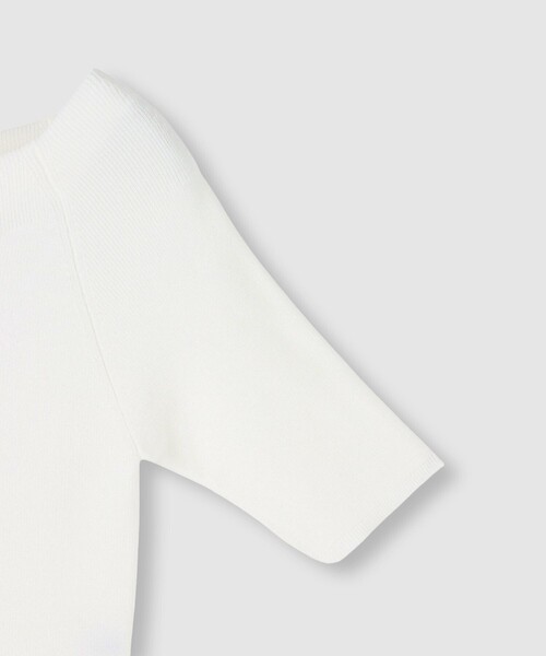 allureville（アルアバイル）の「◇ 2WAY ネック5分袖プルオーバー（ニット/セーター・レディース・ブラック/ブラック系その他/オフホワイト/レッド・2）」の7枚目の写真