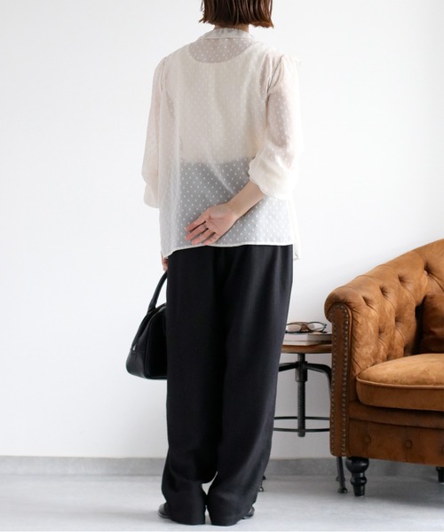 cepo（セポ）の「ドットジャガード シアーフリルシャツブラウス（シャツ/ブラウス・レディース・ブラック/オフホワイト・M）」の5枚目の写真