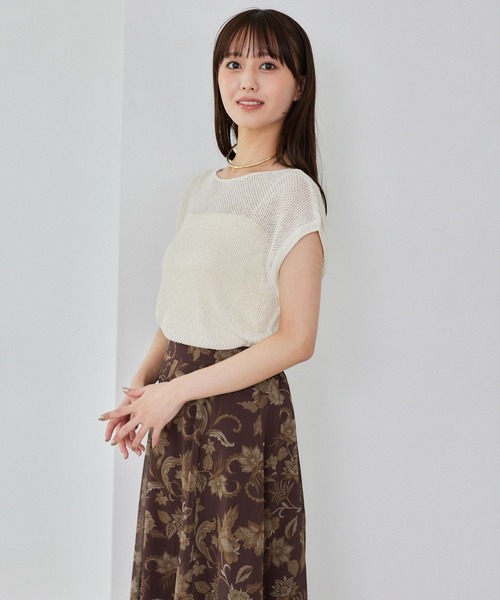 Andemiu（アンデミュウ）の「リネンコンフレンチスリーブニット577905（ニット/セーター・レディース・ブラック/オフホワイト/ベージュ/レッド・FREE）」の2枚目の写真