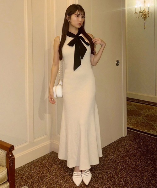 one after another NICE CLAUP（ワンアフターアナザーナイスクラップ）の「【Mode Ribbon Collection】リボン×キルティングミニスクエアバッグ（ショルダーバッグ・レディース・ホワイト/ブラック・FREE）」の8枚目の写真