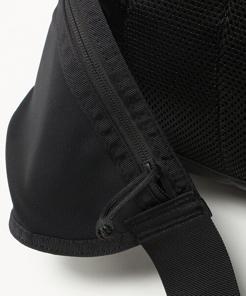BRIEFING(ブリーフィング)の「<BRIEFING>2WAY HIP PACK ショルダーバッグ(トートバッグ・メンズ・ネイビー/オリーブ・FREE)」の11枚目の写真