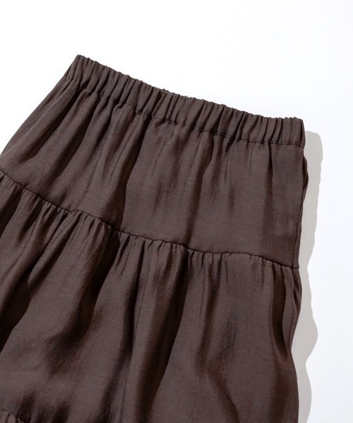 flower（フラワー）の「グロッシーティアードスカート（スカート・レディース・ホワイト・FREE）」の8枚目の写真