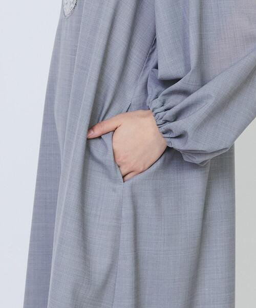 LOISIR（ロワズィール）の「【MTサイズ有り】エステスウールケミカルレース使いワンピース（ワンピース・レディース・ライトグレー/ブラック・M/MT）」の22枚目の写真