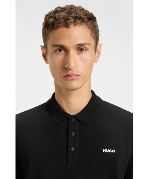 HUGO(ヒューゴ)の「コットンピケ ポロシャツ ロゴプリント(ポロシャツ・メンズ・グレー/ブラック・S/M/L/XL/XXL/XS)」の3枚目の写真