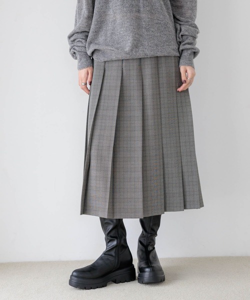 LOWRYS FARM(ローリーズファーム)の「ラナテックプリーツミディスカート 497489(スカート・レディース・ブラウン/グレー・MEDIUM/LARGE)」の11枚目の写真