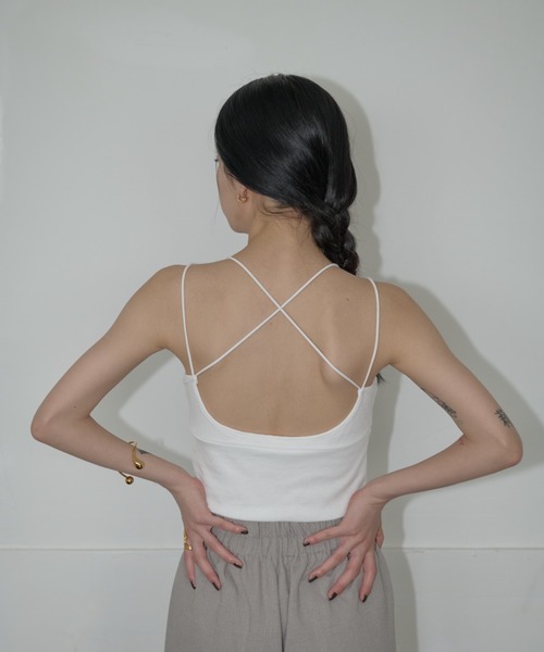AIC.(エーアイシー)の「【再入荷】パッド付きバッククロスブラトップ(キャミソール・レディース・ブラック/オフホワイト・FREE)」の20枚目の写真